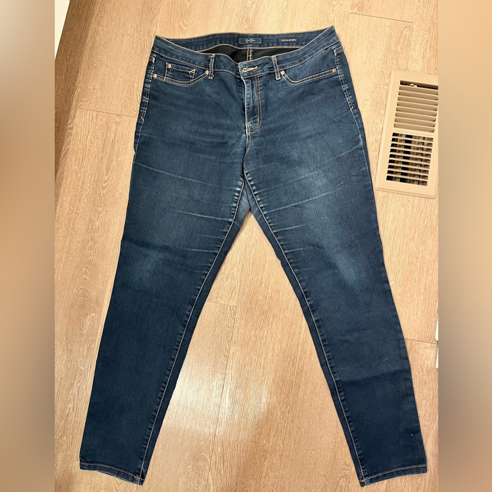 Jessica Simpson Kiss Me Jeggings